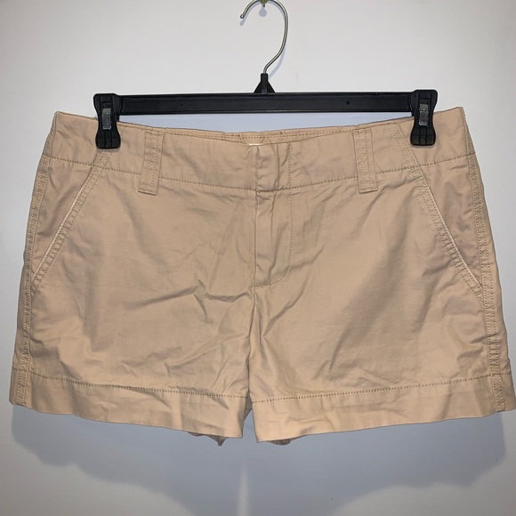 Gap Chino Khaki Shorts - Picture 2 of 4